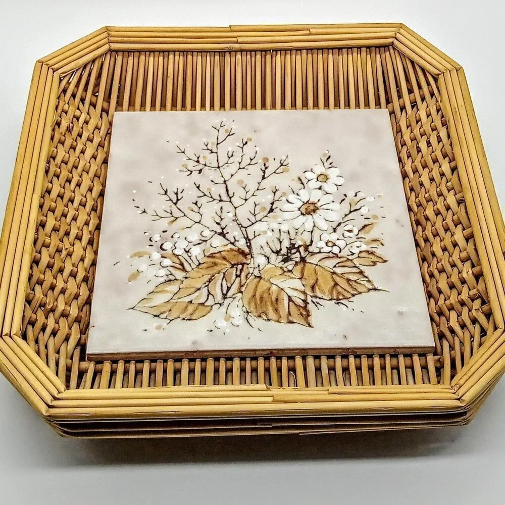 Set of 2 Square Woven Trays - 1 with Center Tile
